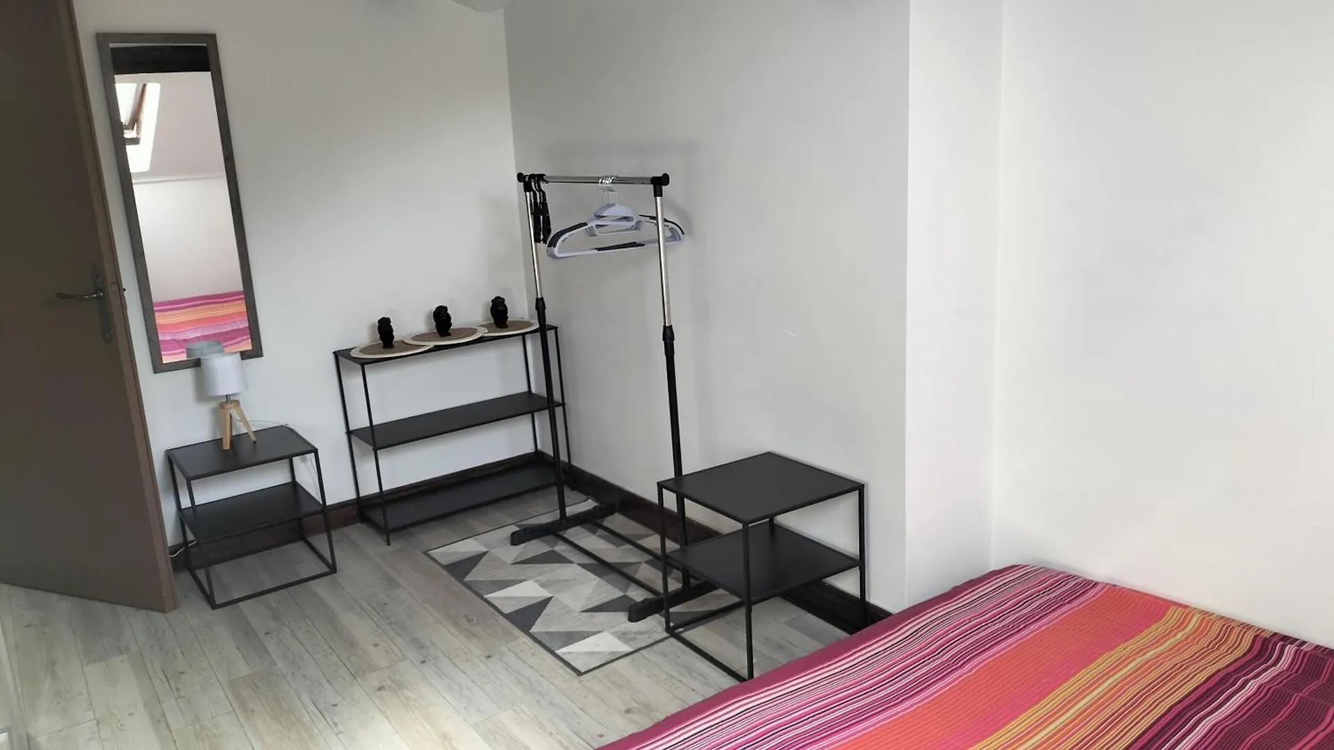 Homestay Chambre Dans Loft Partage, Cosy Et Spacieux! Tarbes